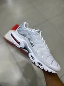 Nike Air Max Tn Cinza e Branco
