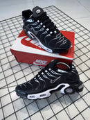 Nike Air Max Tn Plus Venom 2